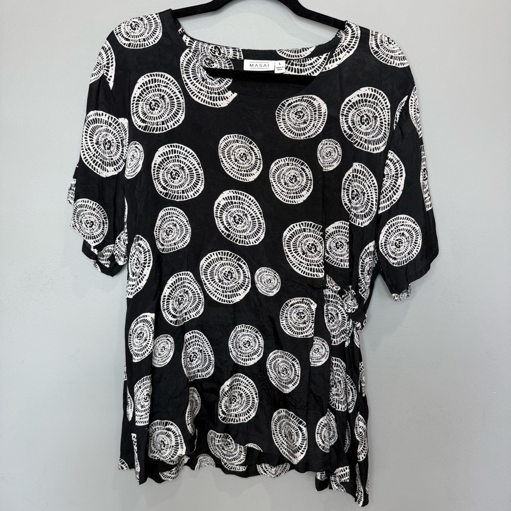 Masai Women’s Black and White Women's Top w side ruching size large
